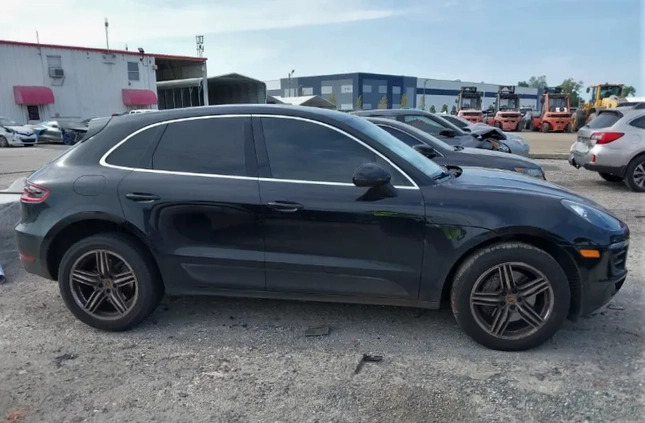 Porsche Macan cena 55900 przebieg: 96124, rok produkcji 2015 z Radzymin małe 92